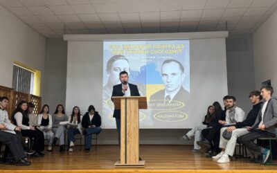Розширене засідання гуртка “Інтелект” – історико-політологічні дебати “Яка ідеологія найкраща для України сьогодні”?