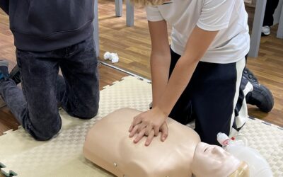 Тренінг з домедичної допомоги для учнів Ліцею міжнародних відносин ім. В.Стуса