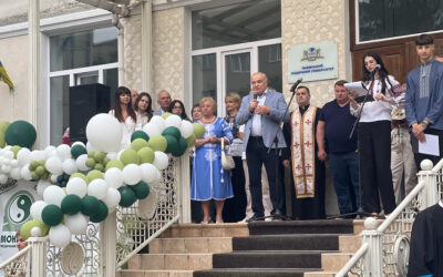Урочистості до Дня знань у коледжі “Монада”