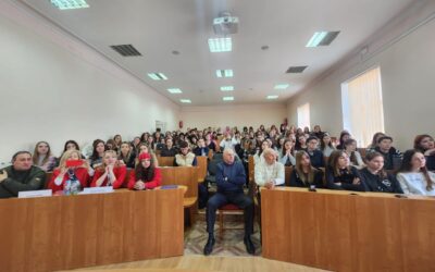 Викладач коледжу “Монада” Валерій Майданюк взяв участь у Форумі кар’єри