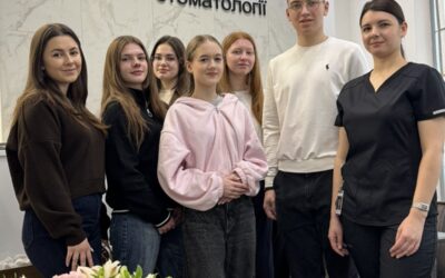 Триває цикл ознайомчих екскурсій для майбутніх зубних гігієністів до клініки Symbiotyka (м. Львів)
